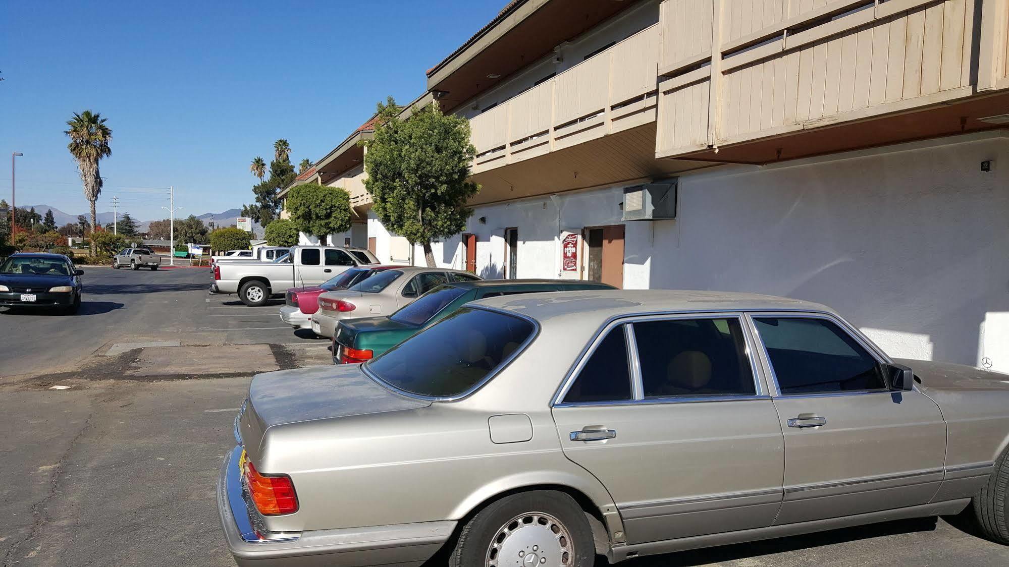Rodeway Inn Livermore Exterior photo